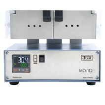 Лицевая панель электрического сушильного шкафа МО-112 . Установка и считывание температуры производится с помощью PID-регулятора
