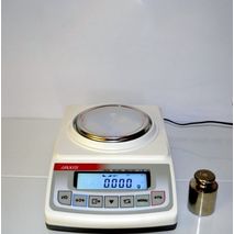 лабораторные весы ADA220 (АХIS)