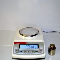 Весы лабораторные ADA1200 (АХIS)